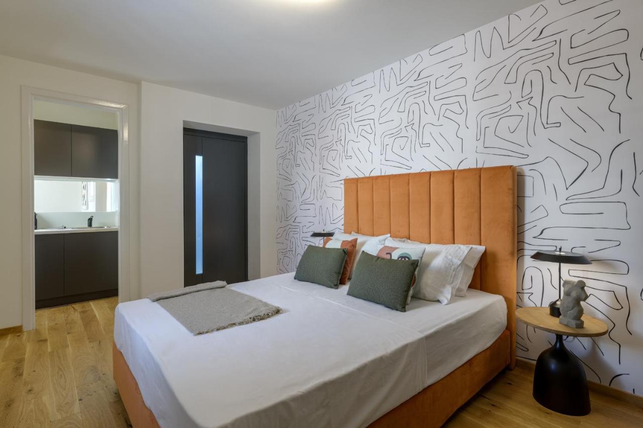 Meno Suite With Private Terrace - Jaccuzzi, Acropolis View Афины Экстерьер фото